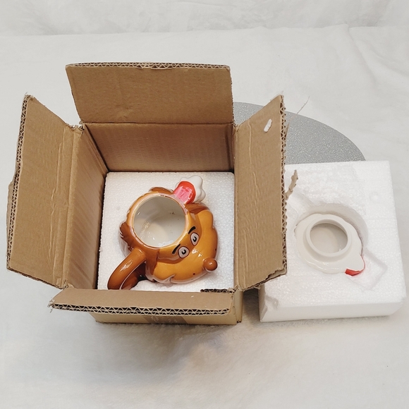 Dr Seuss The Grinch Max the Dog Figural Mug with Santa Hat Lid 16 oz New OOS - Picture 9 of 12